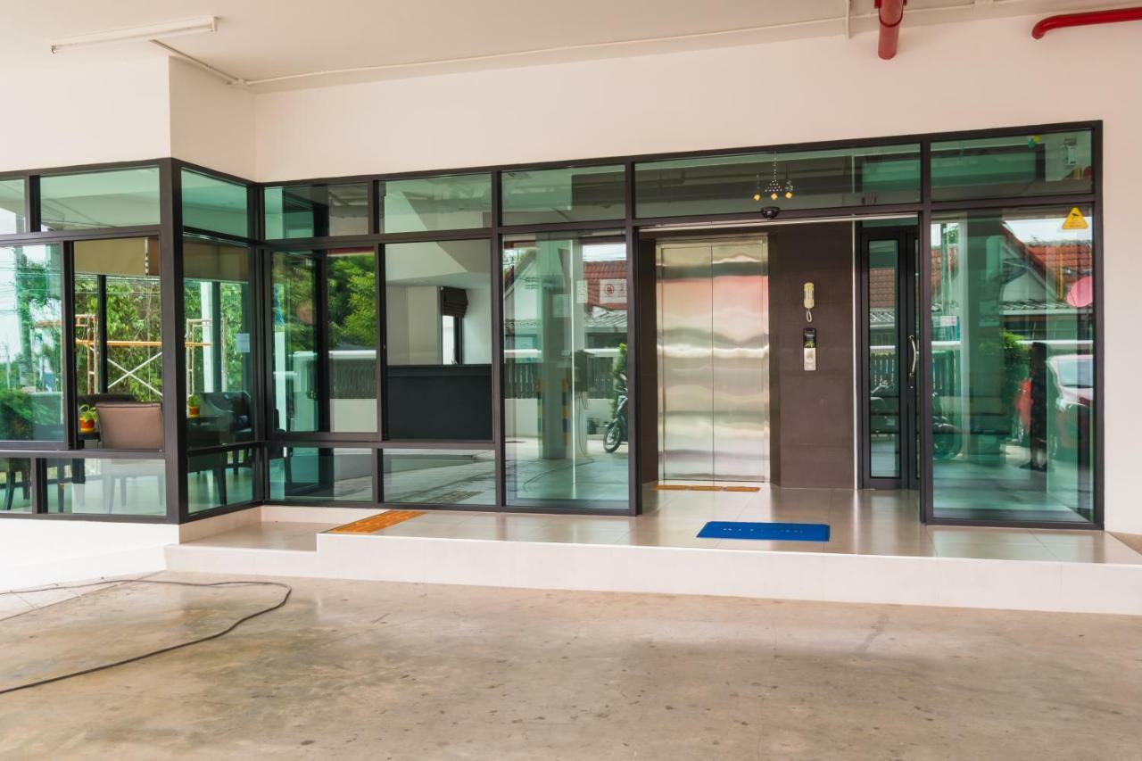 Innara Hotel Pattaya Exterior foto